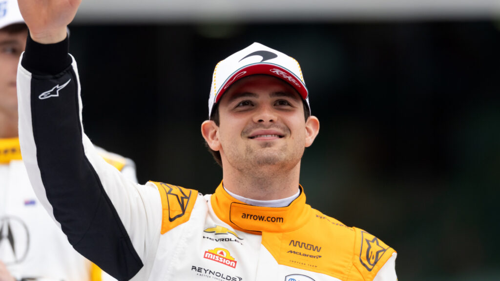 Pato O’Ward fends off Christian Lundgaard, wins IndyCar race at Mid-Ohio
