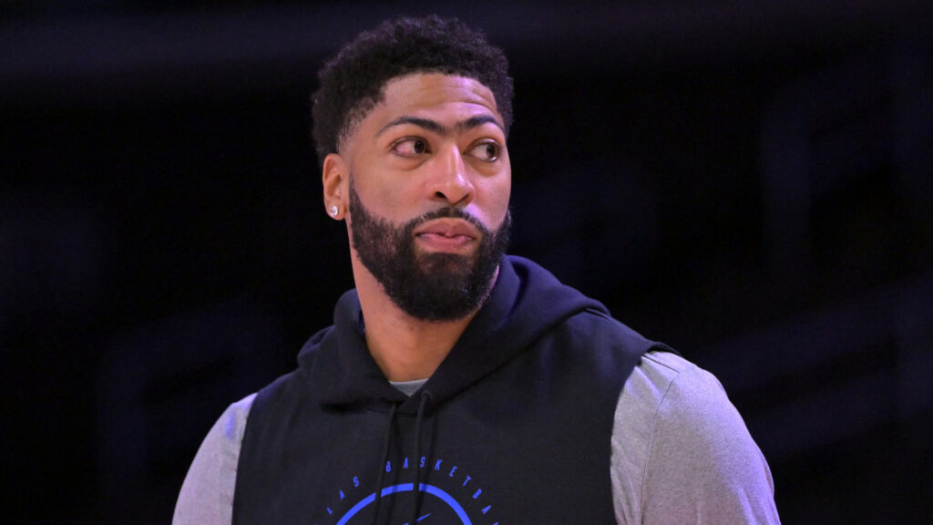 Warriors receive unwanted Anthony Davis update