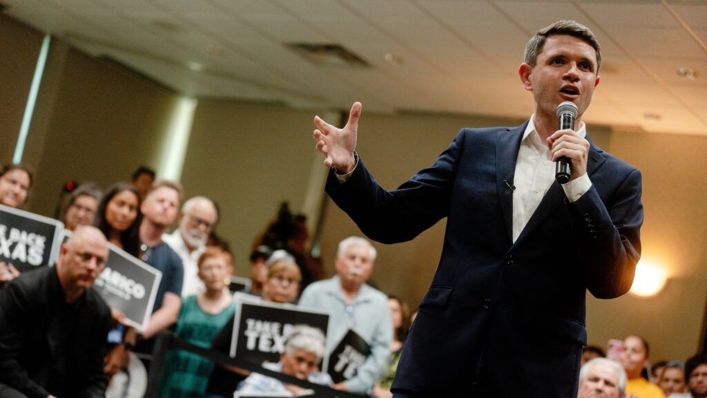 Talarico trying to win back Hispanics along Texas border who swung to GOP