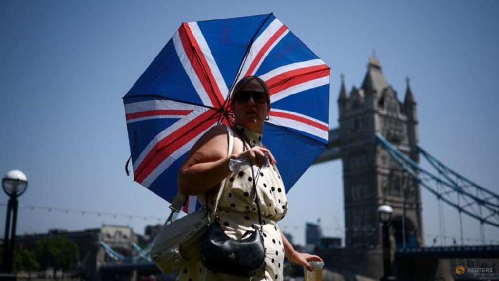 UK ‘on course’ to record warmest summer for second year in a row