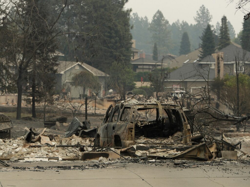 Fires in Spokane, Washington, burn 600 structures, force 60,000 evacuations | Climate News