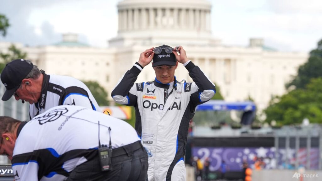 Trump caps summer of US 250th birthday at IndyCar race through Washington