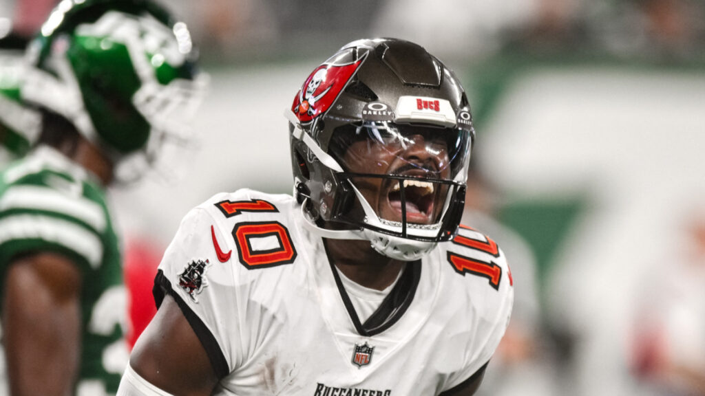 Buccaneers rolling with undrafted rookie as backup to Baker Mayfield