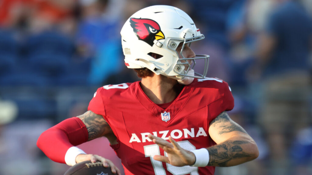 Carson Beck wows in Cardinals-Panthers preseason game