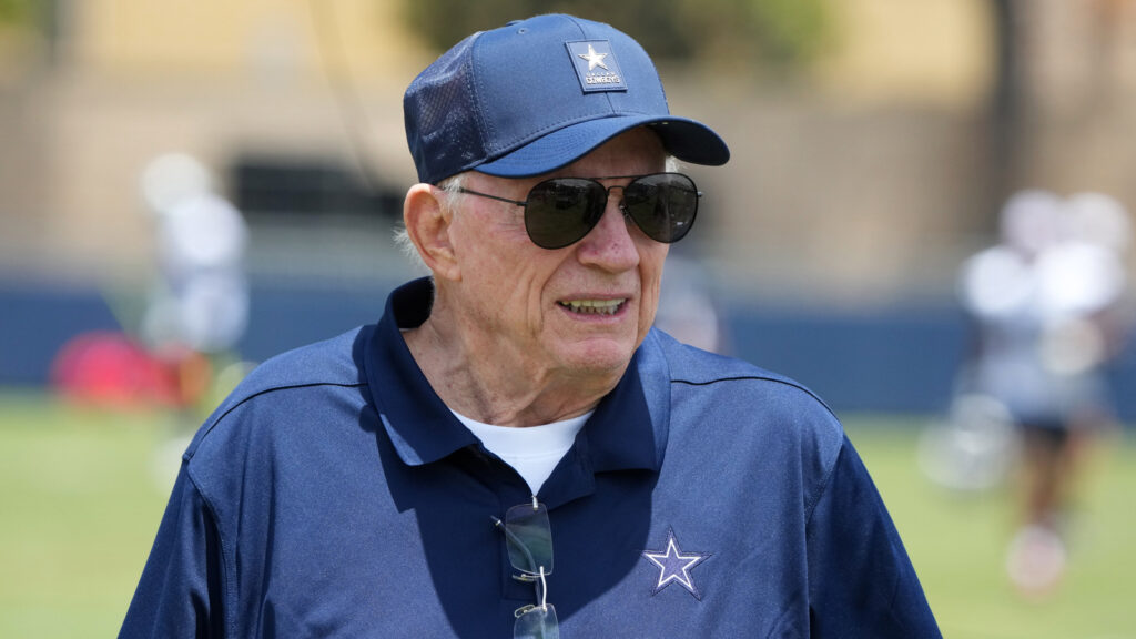 Cowboys’ Jerry Jones sends contract message to George Pickens