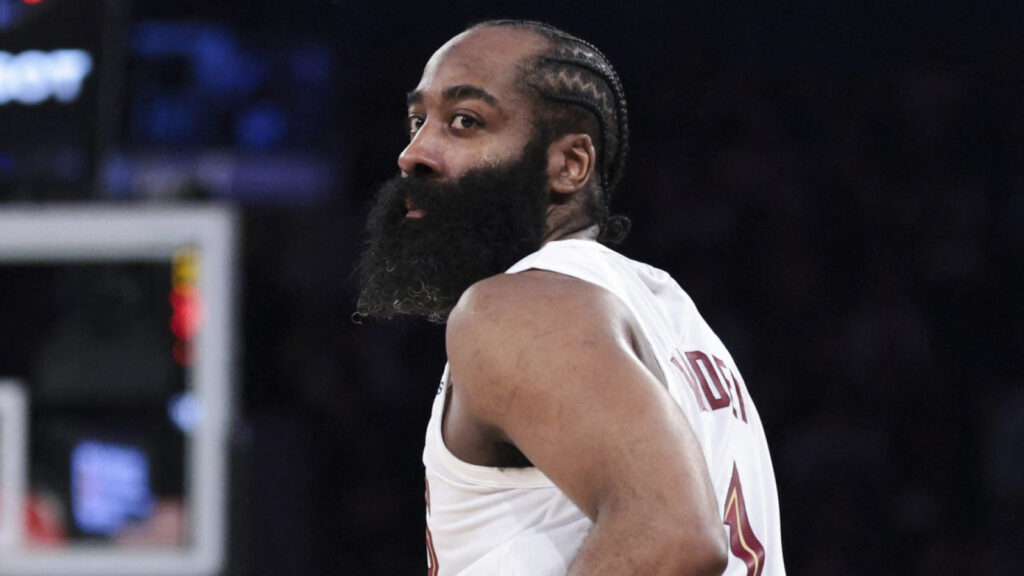 Harden makes expected decision after Cavs lose James sweepstakes