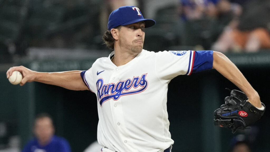 Jacob deGrom joins exclusive club with latest milestone