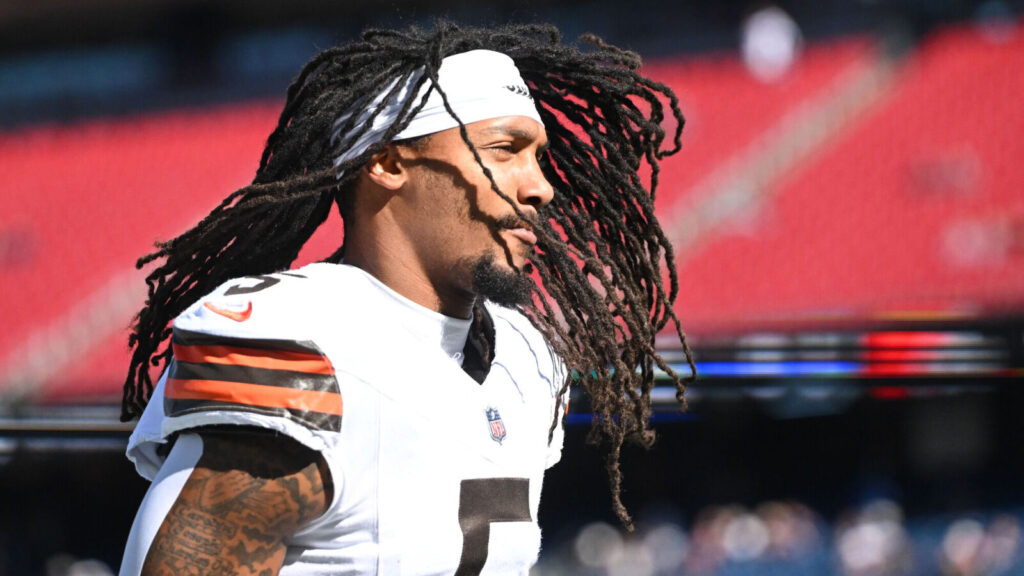 Steelers upgrade secondary with Rayshawn Jenkins signing