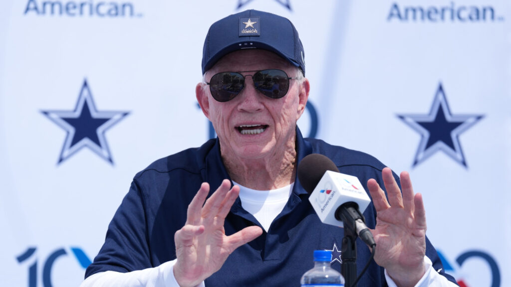 Three NFL owners who can’t stop getting in their own team’s way