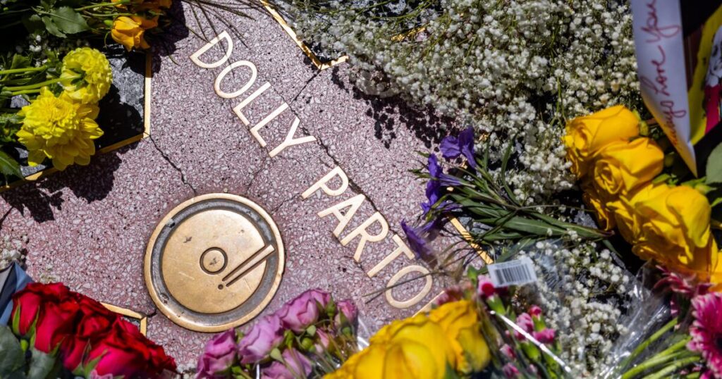 Column: What would Dolly do? Trump should learn from her life and legacy