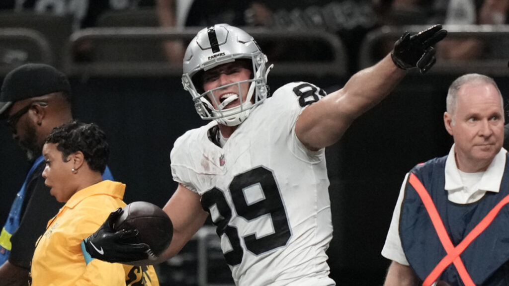 The ‘NFL rookie receptions record’ quiz