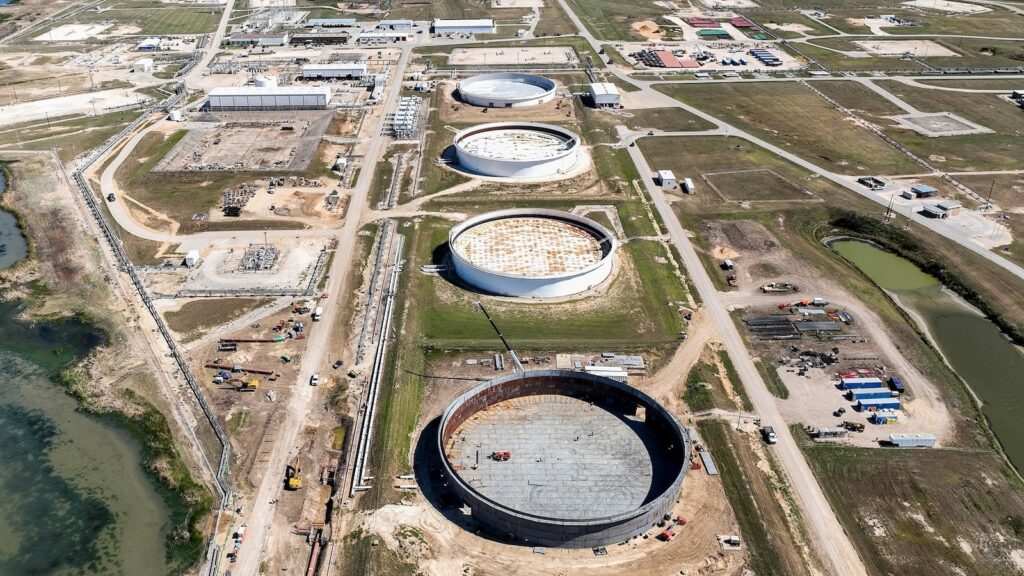 US oil reserve hits 44-year-low amid Iran war, global energy shortage