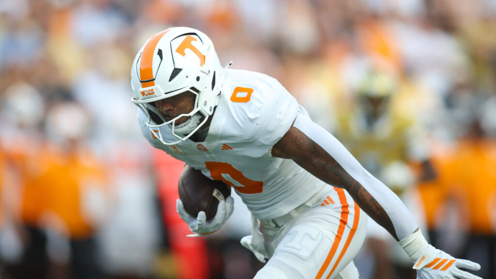 Tennessee loses key starter for remainder of season