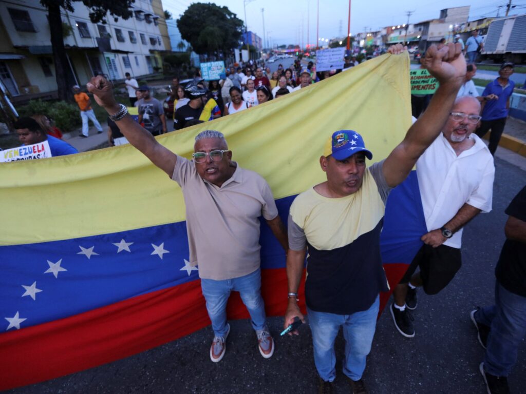 ‘We are desperate’: Venezuela’s power cuts fuel growing public anger | Energy News