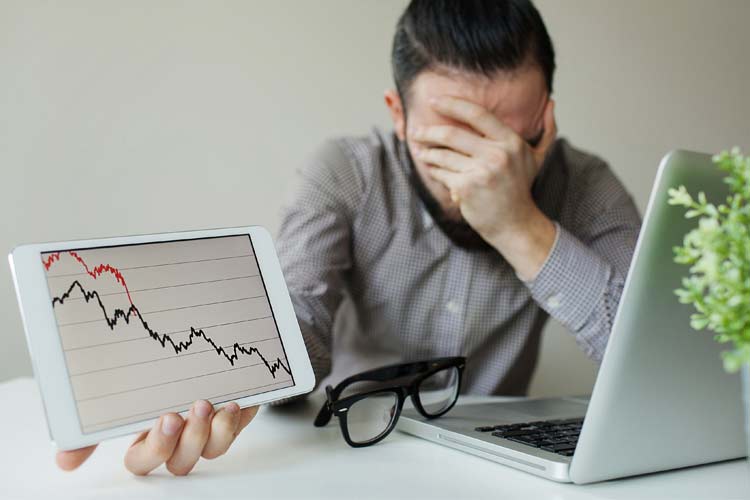 Three Nasdaq Stocks Slide in Friday Afternoon Trading
