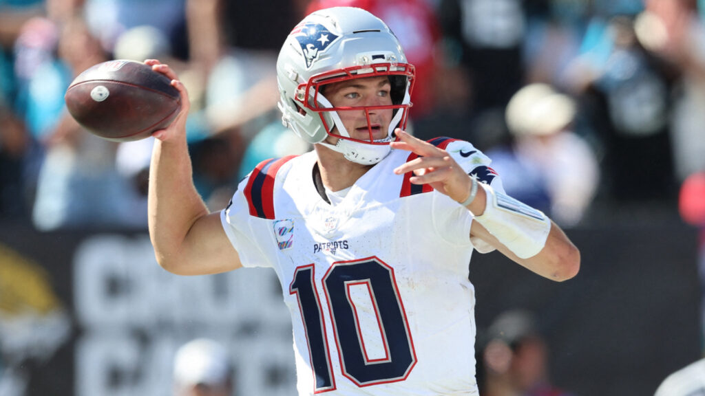 Drake Maye responds to Mike Vrabel rumor, makes firm injury statement