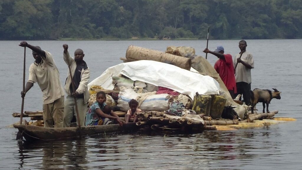 DR Congo boat collision kills at least 30, dozens missing | Regulation News