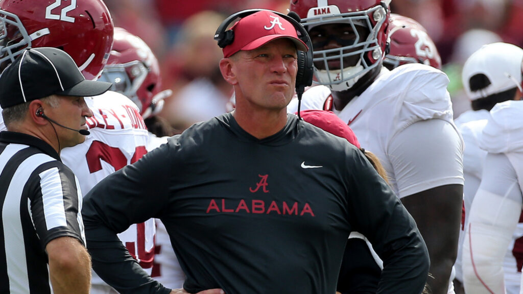 HC Kalen DeBoer sent into rage as Alabama loses to Georgia