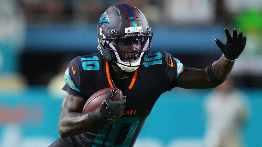 NFL insider shares major update about potential Tyreek Hill return