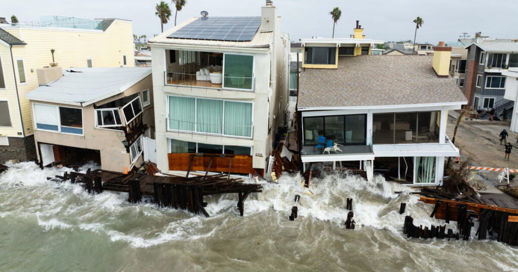 Letters to the Editor: Millions in investments in Long Beach won’t stop rising sea levels
