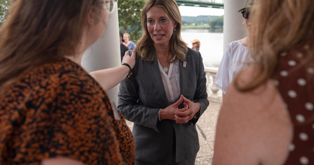 Letters to the Editor: Vance’s defense of Ramaswamy ad is unfortunately unsurprising
